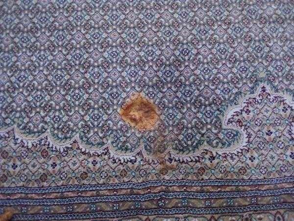 سوختگی فرش با قابلمه