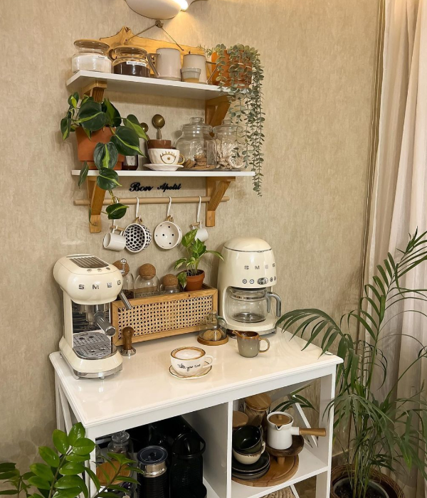 یک کافی بار دنج و بی‌نظیر
