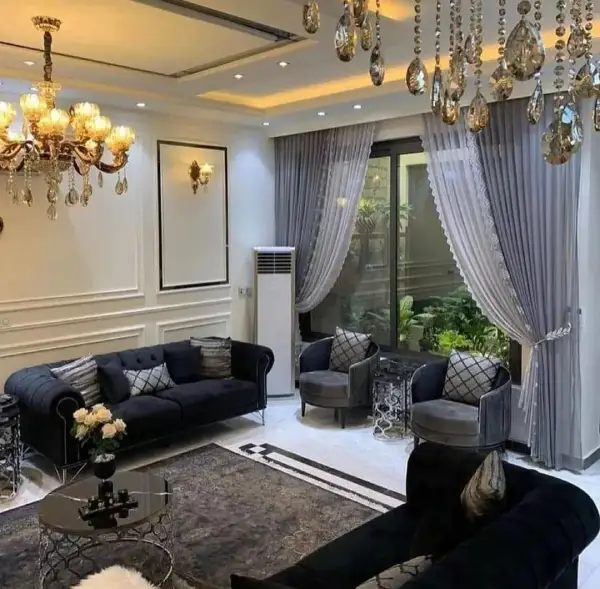  استفاده از پرده در پذیرایی 