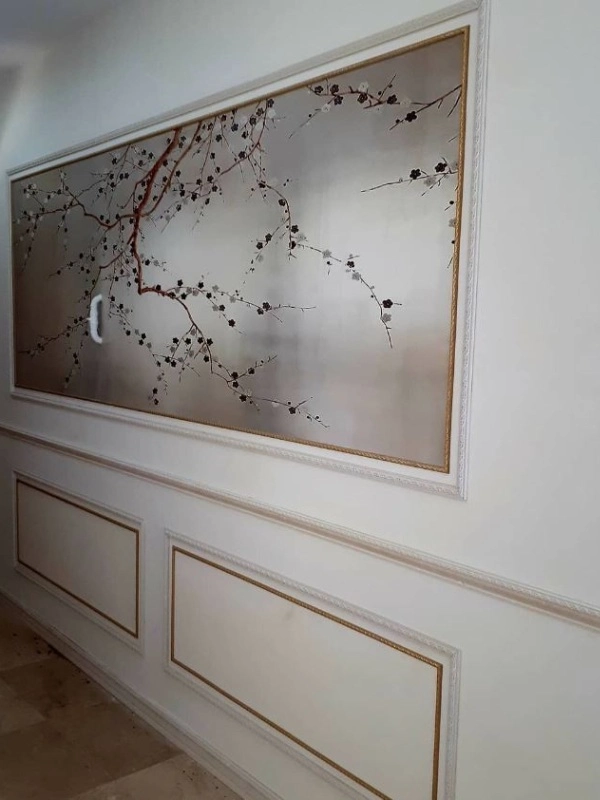 قاب چوبی و گچی برای کاغذ دیواری