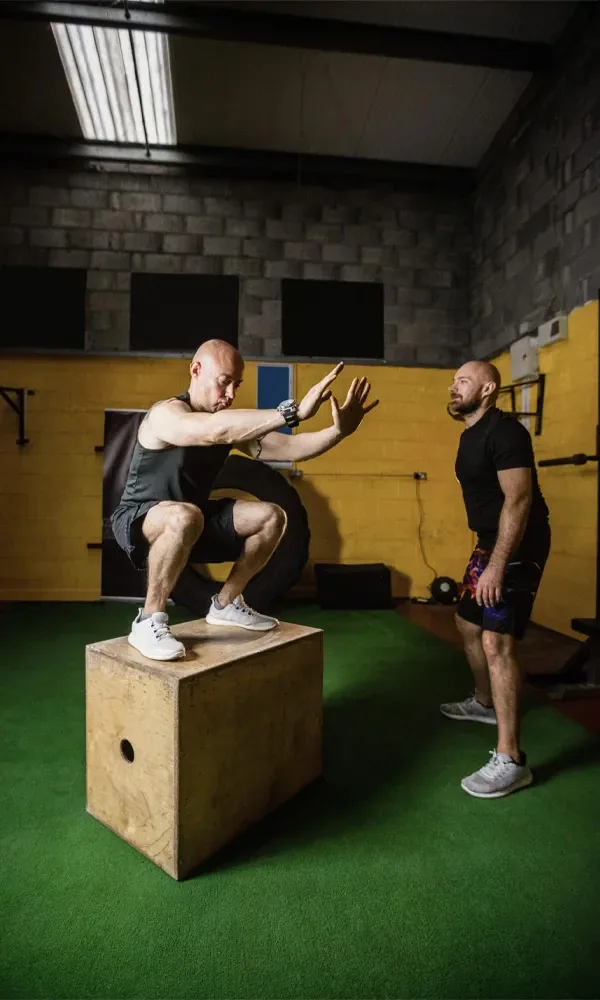 مراحل رسیدن به مربیگری کراسفیت چیست؟ 5 تمرین و تجربه عملی