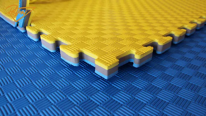 تقلب در ساخت کفپوش تایل و رولی و تاتامی 4 معرفی-کفپوش-تاتامی